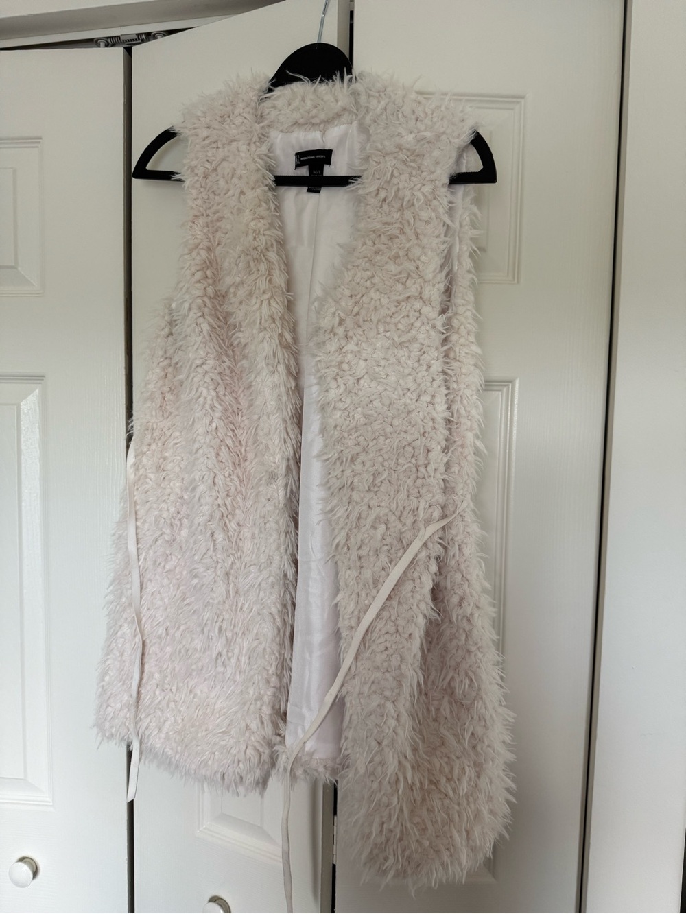 INC International Concepts Plush Faux Fur Sleeveless Vest in Ivory